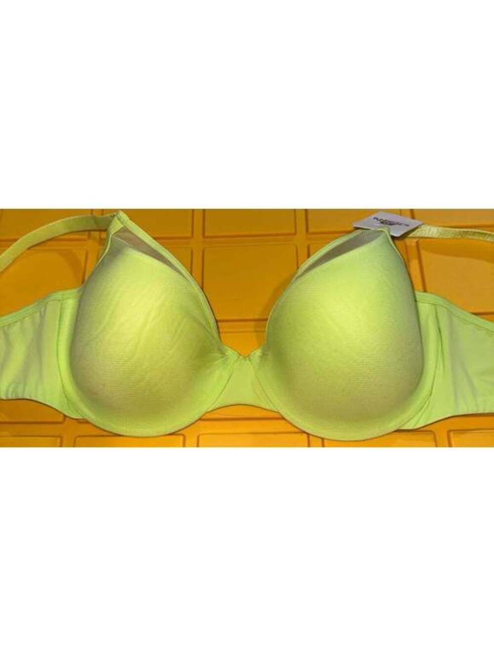 NEW B. Tempt’d bra size 36 D